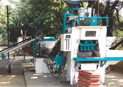 Interlocking Paver Block Machines

